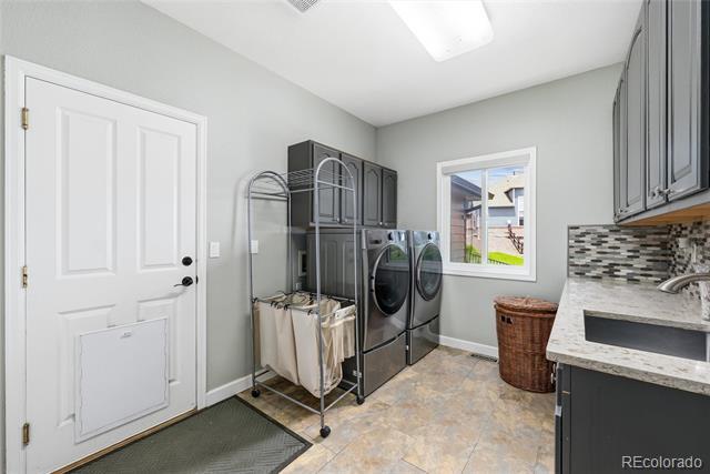 Building Photo - 10796 E Quail Creek Dr