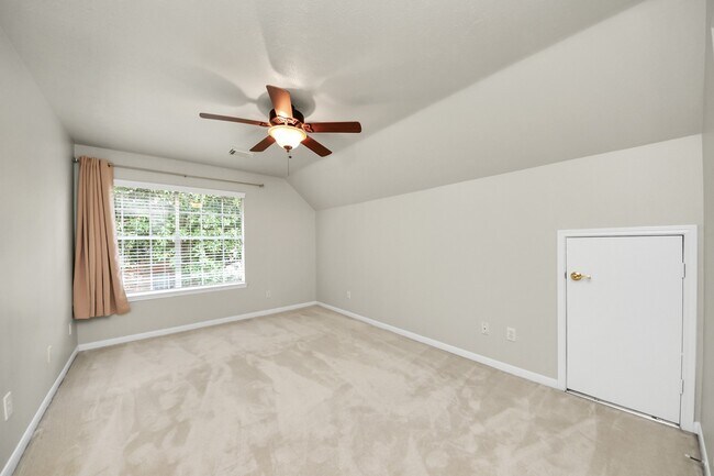 Building Photo - 4418 Ringrose Dr