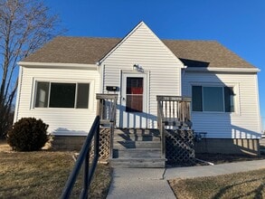 Building Photo - Coming SOON! Single Two Story Family 3 Bedroom Home