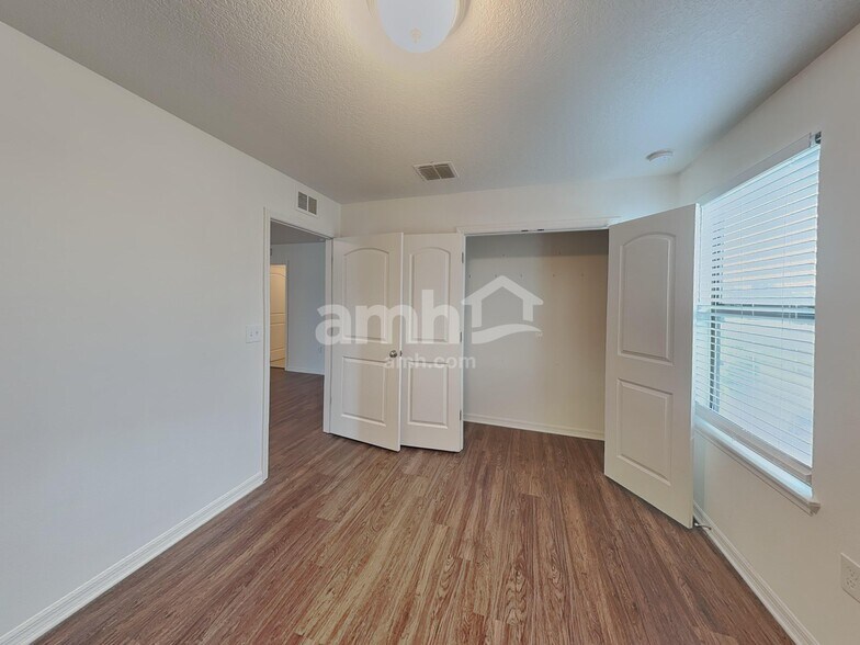 Building Photo - 12528 Ballentrae Forest Dr