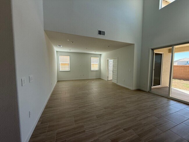 Building Photo - 171 Dock Cir