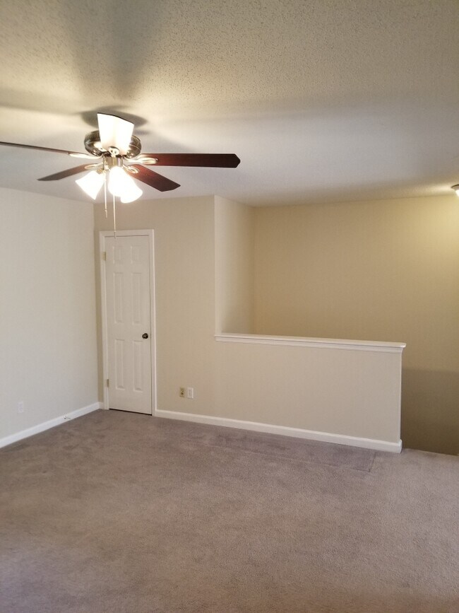 Building Photo - 1769 High School Dr