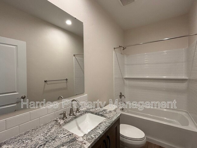 Building Photo - 1878 W Blue Lightning St