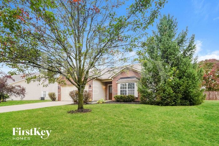 Building Photo - 17062 Black Cherry Ct