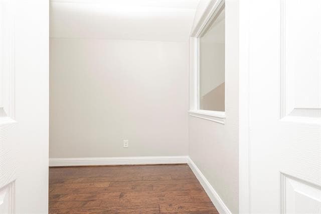 Building Photo - 9704 Tanen Dr