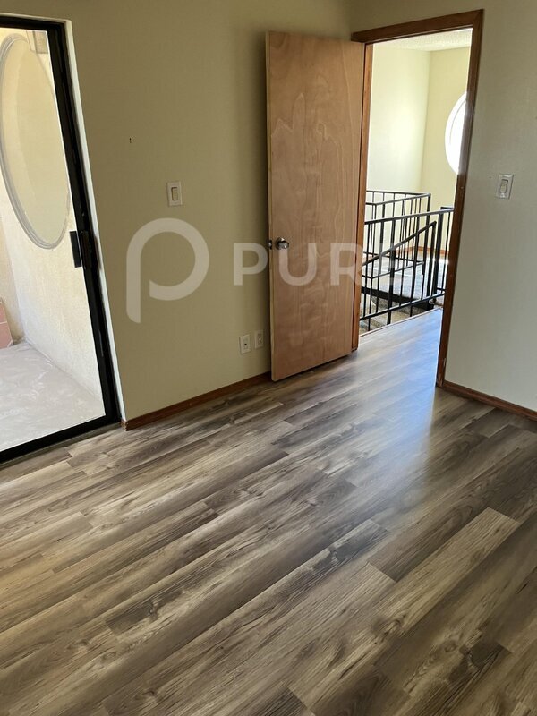 Building Photo - 318 La Veta Dr