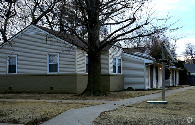 Building Photo - Shannonwood Park