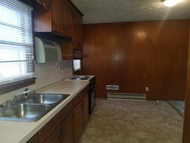 Building Photo - Affordable 1 bedroom, 1 bath apartment in ...