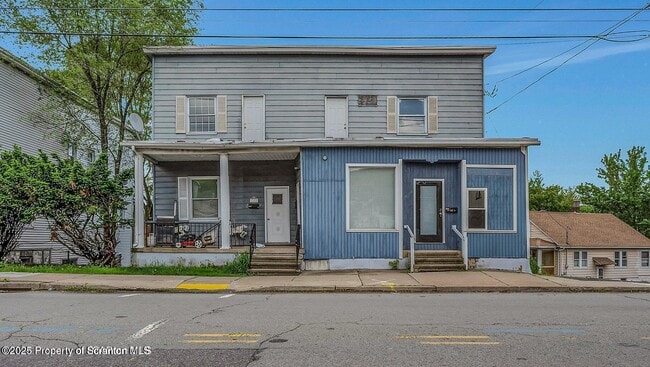 Building Photo - 1200 Main St