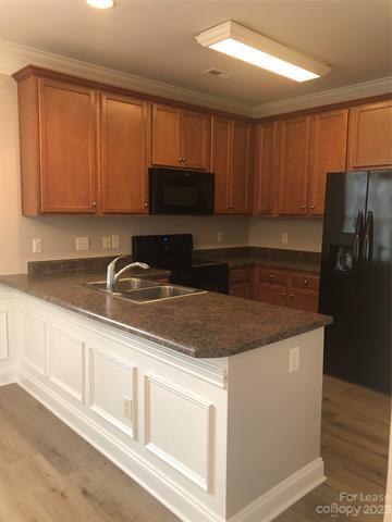 Building Photo - 105 Singleton Rd