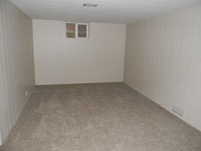 Building Photo - 2295 Ironton St