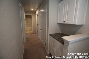 Building Photo - 10534 Legacy Cv