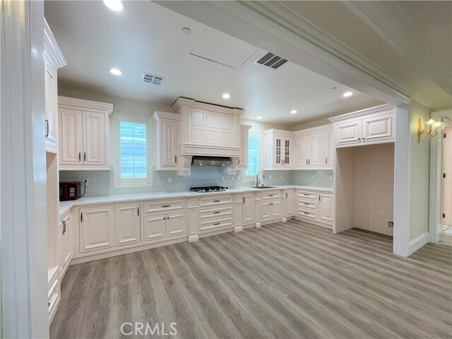 Building Photo - 10 Sweetbay Rd