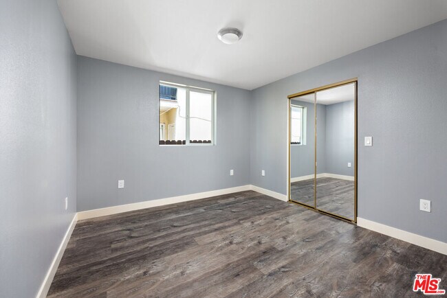 Building Photo - 1522 Cochran Ave