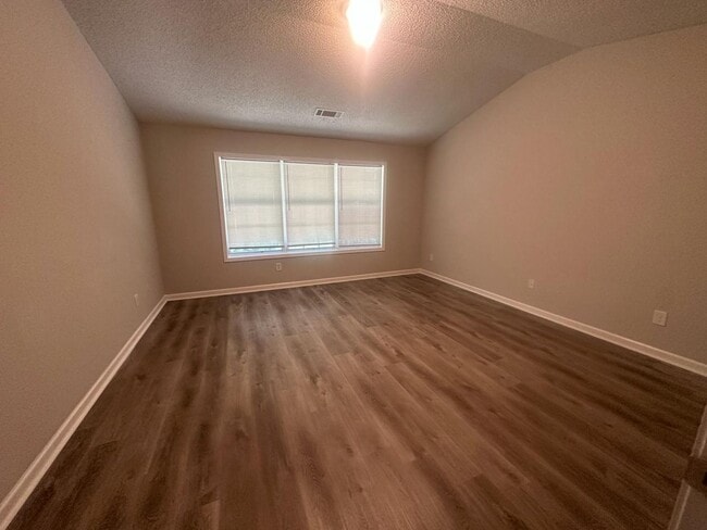 Building Photo - 1435 Maple Valley Ct