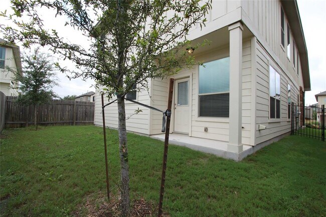 Building Photo - 9304 Lost Bridge Ln