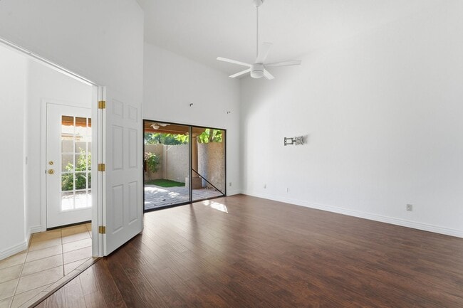 Building Photo - Welcome to this stunning 3-bedroom, 2-bathroom home in the heart of Scottsdale, AZ *RENT SPECIAL*