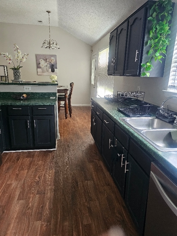 Building Photo - 99 Harmony Dr W