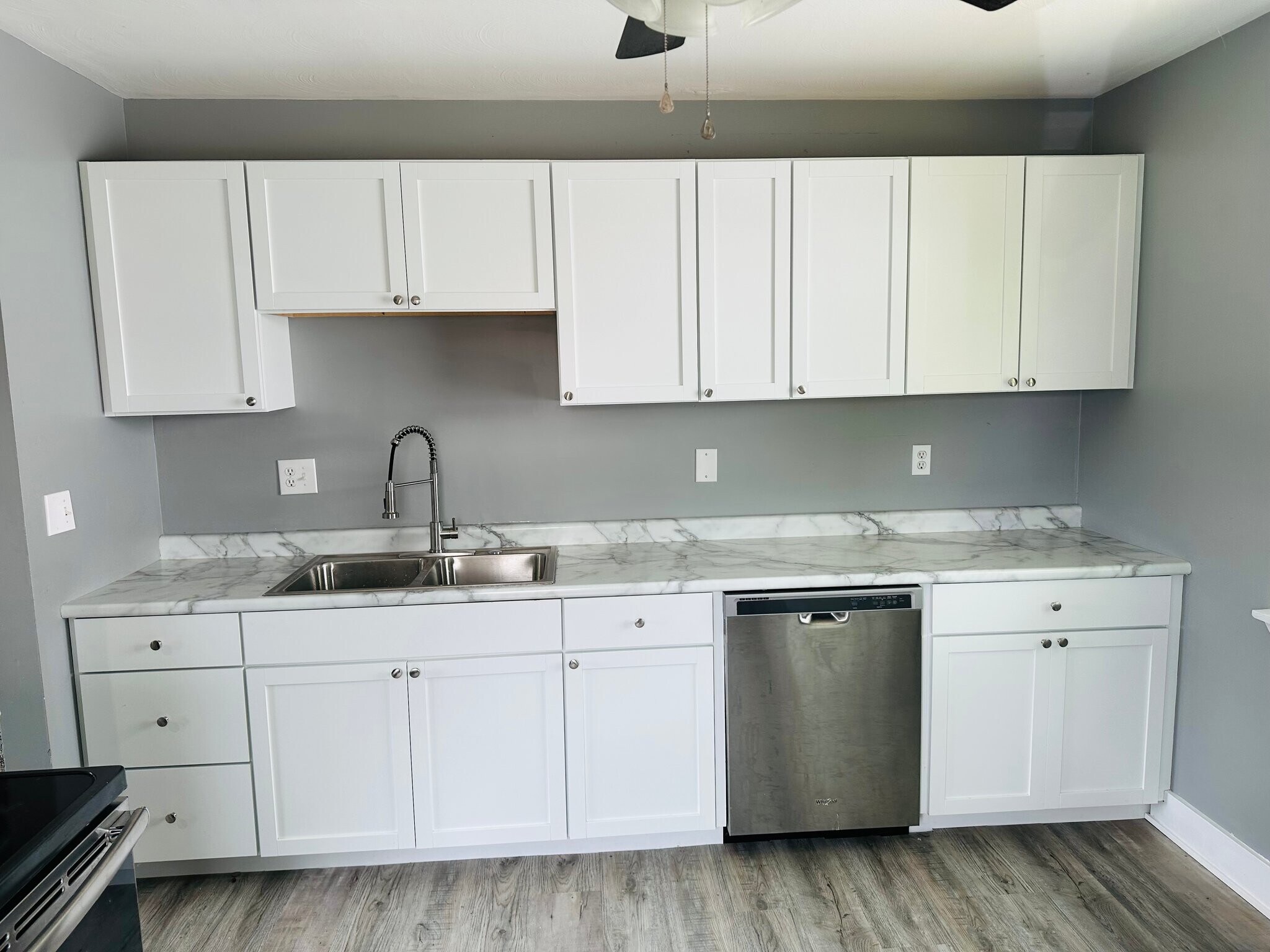 Building Photo - 37 Twinbrook Ct