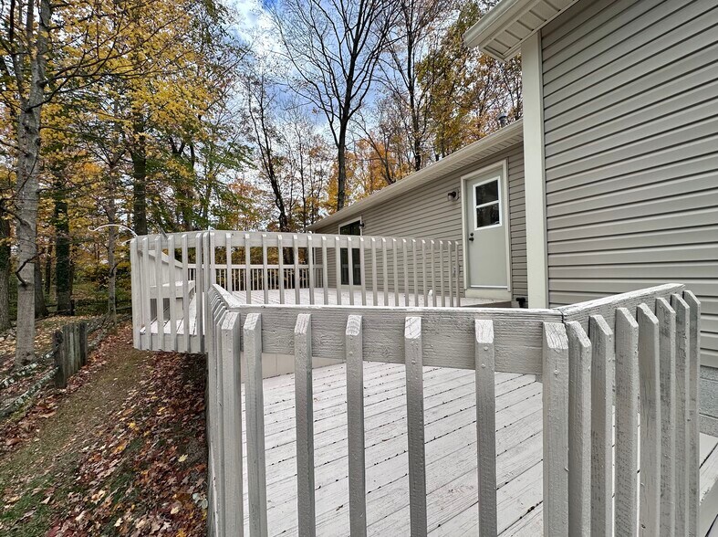 Building Photo - 263 Sumption Dr