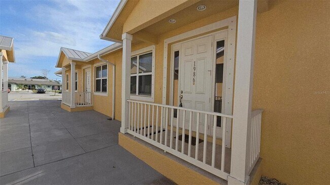 Building Photo - 1986 Mississippi Ave