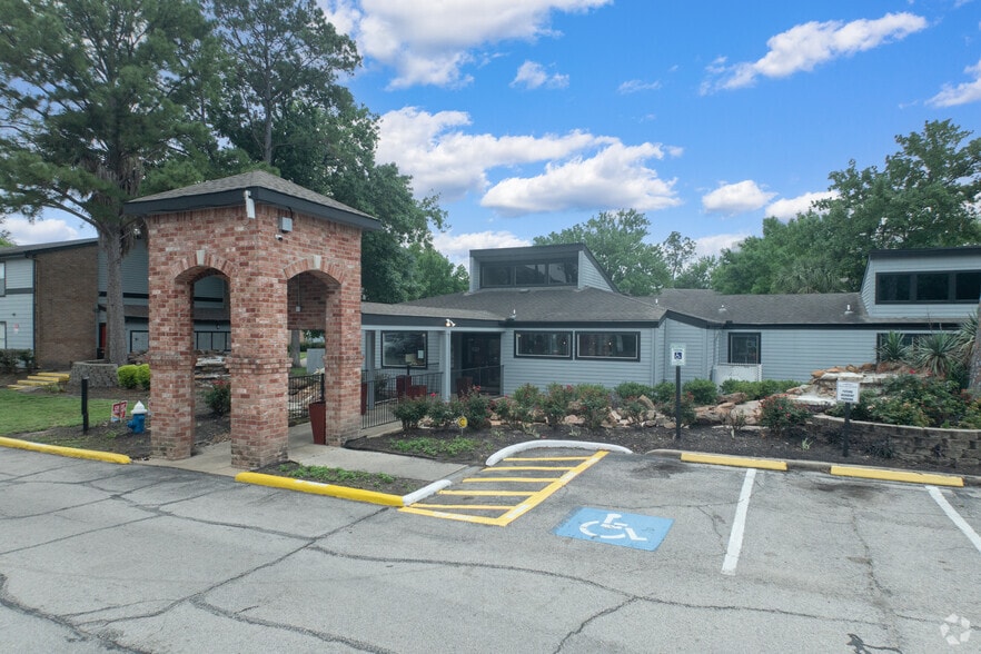 Alternate - Falls of Gessner