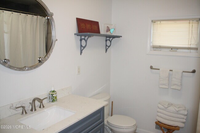 Building Photo - 42 Oceanview Ave