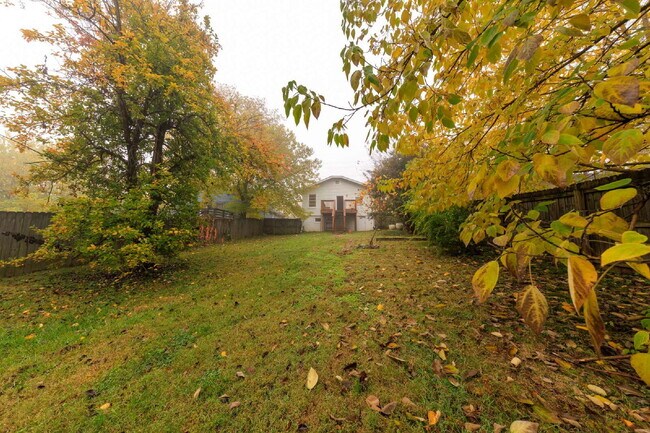 Building Photo - NOW AVAILABLE!  Charming East Nashville Bungalow for Lease!