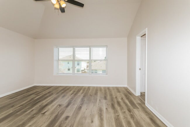 Building Photo - 19235 Anthurium Ct