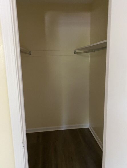 Building Photo - 4505 #2 Landside Drive