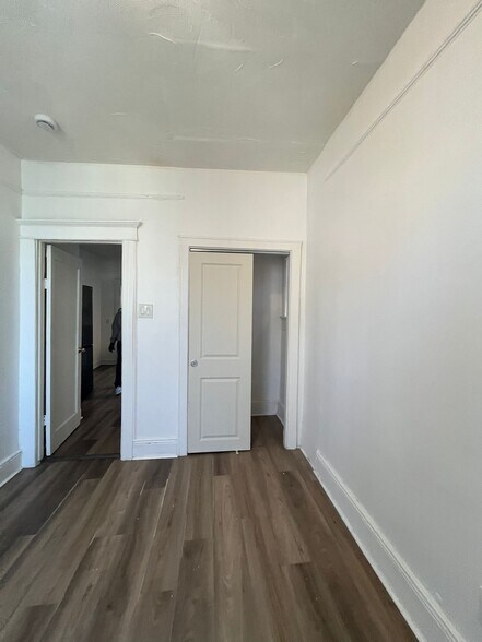 Building Photo - 205 Bidwell Ave