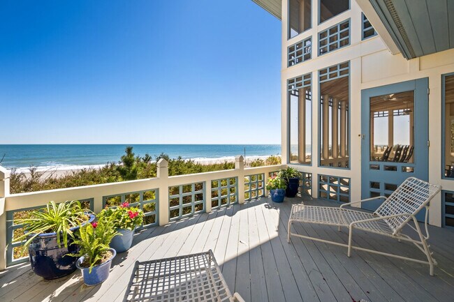 Building Photo - 886 Debordieu Blvd