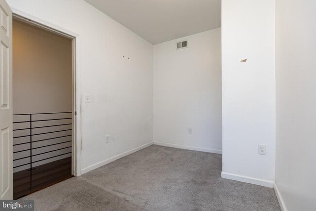 Building Photo - 2222 Earp St