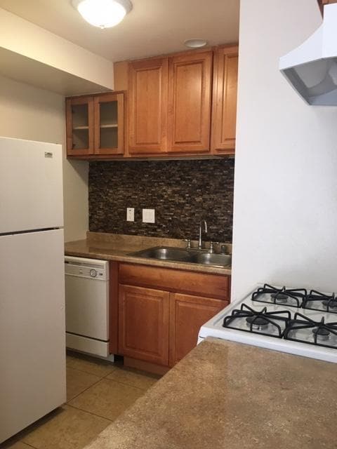 Primary Photo - 1058 Outer Rd