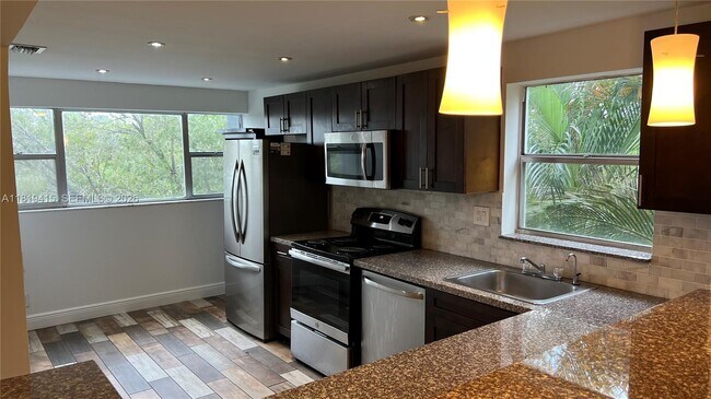 Building Photo - 8300 Sands Point Blvd