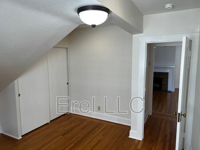 Building Photo - 2521 Ashby Ave