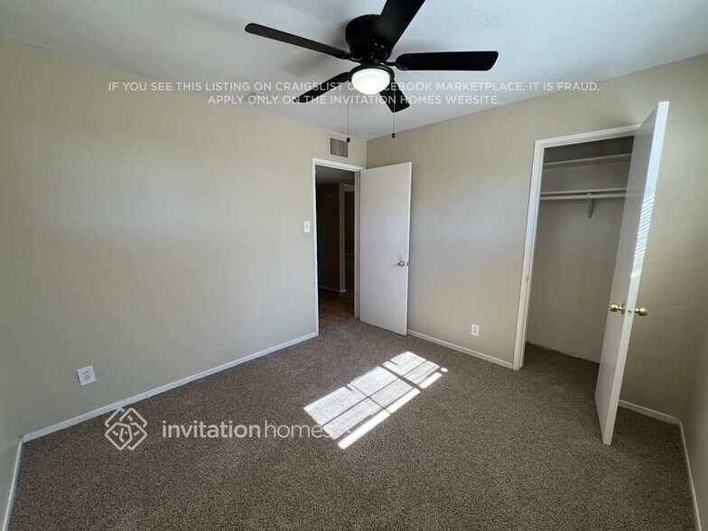 Building Photo - 8508 N 30th Dr