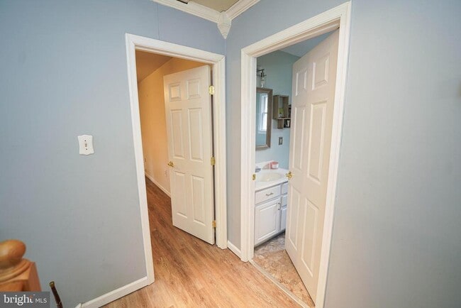 Building Photo - 3727 Village Trail