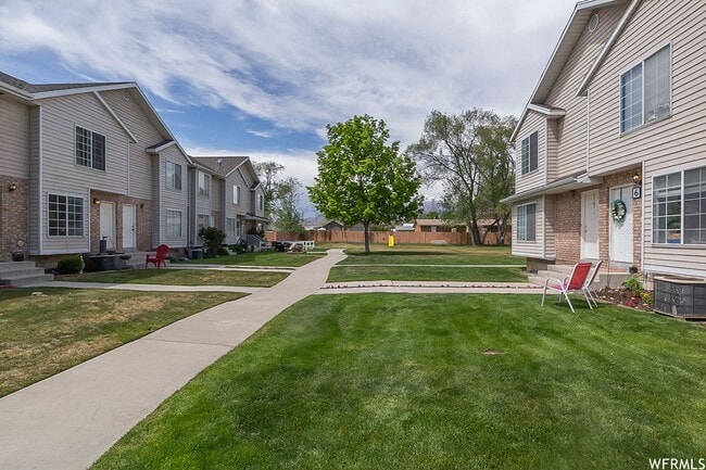 Building Photo - Updated 3 Bed Condo in Central American Fork!