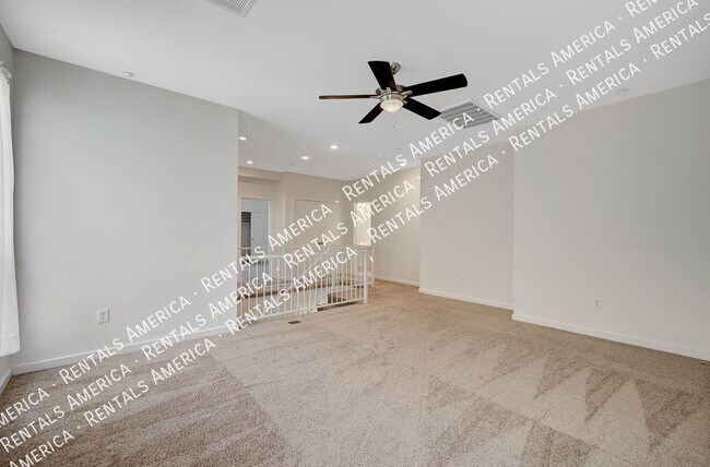 Building Photo - 165 Toasted Almond Ave