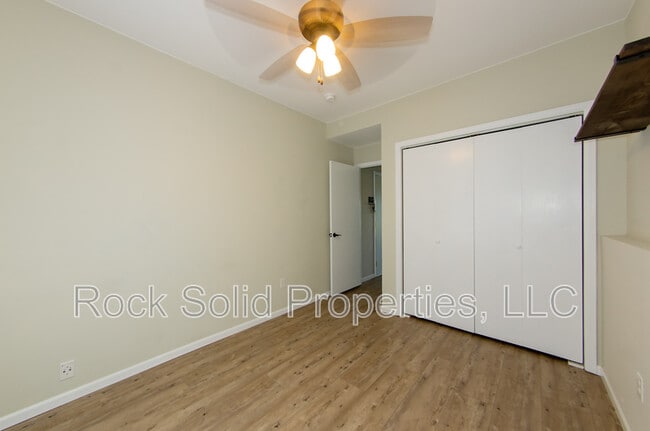 Building Photo - 9902 Cherry Wood Ln