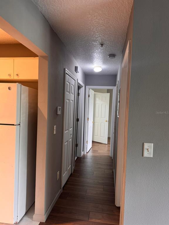 Building Photo - 1132 S Pine Ridge Cir