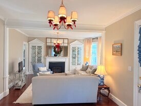 Building Photo - 9 Winthrop St