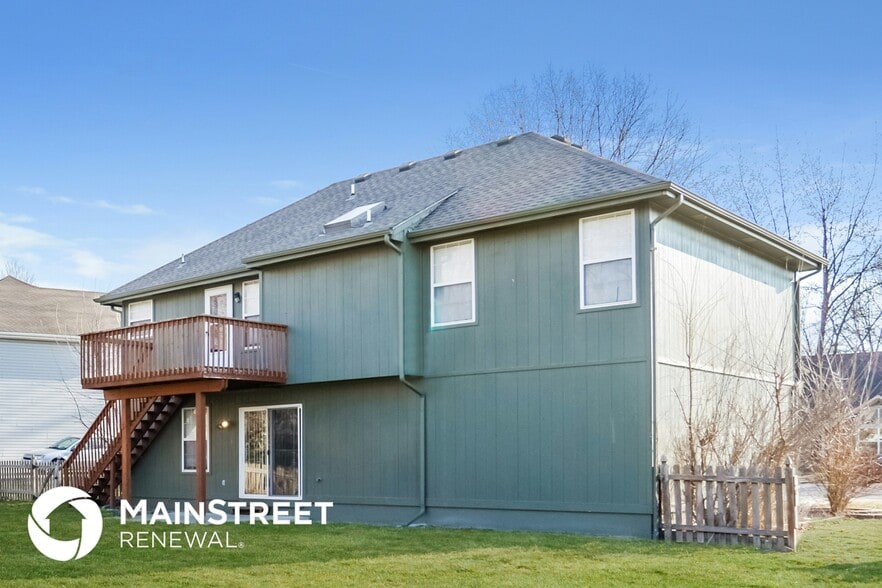 Building Photo - 618 Canter St