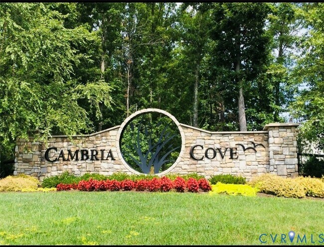 Primary Photo - 16043 Cambria Cove Blvd