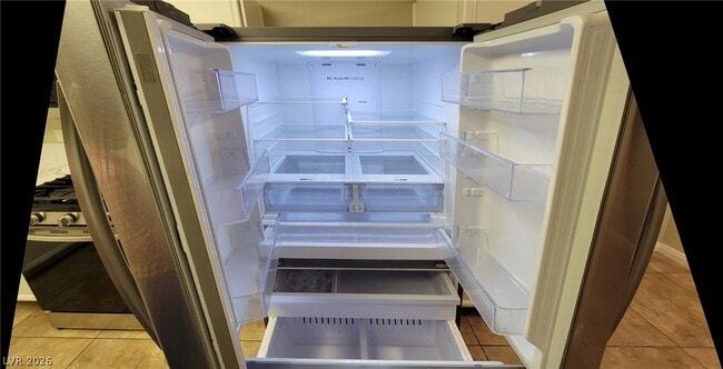 Building Photo - 830 Carnegie St