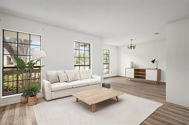 Building Photo - 3107 Timber View Dr