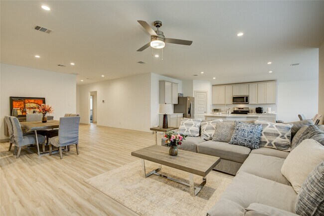 Building Photo - 3530 Ter Lndg Ct