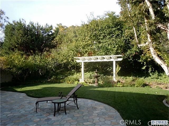 Building Photo - 14 Hillgrass