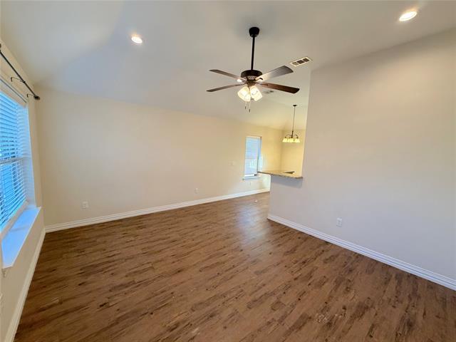 Building Photo - 1108 W Day St